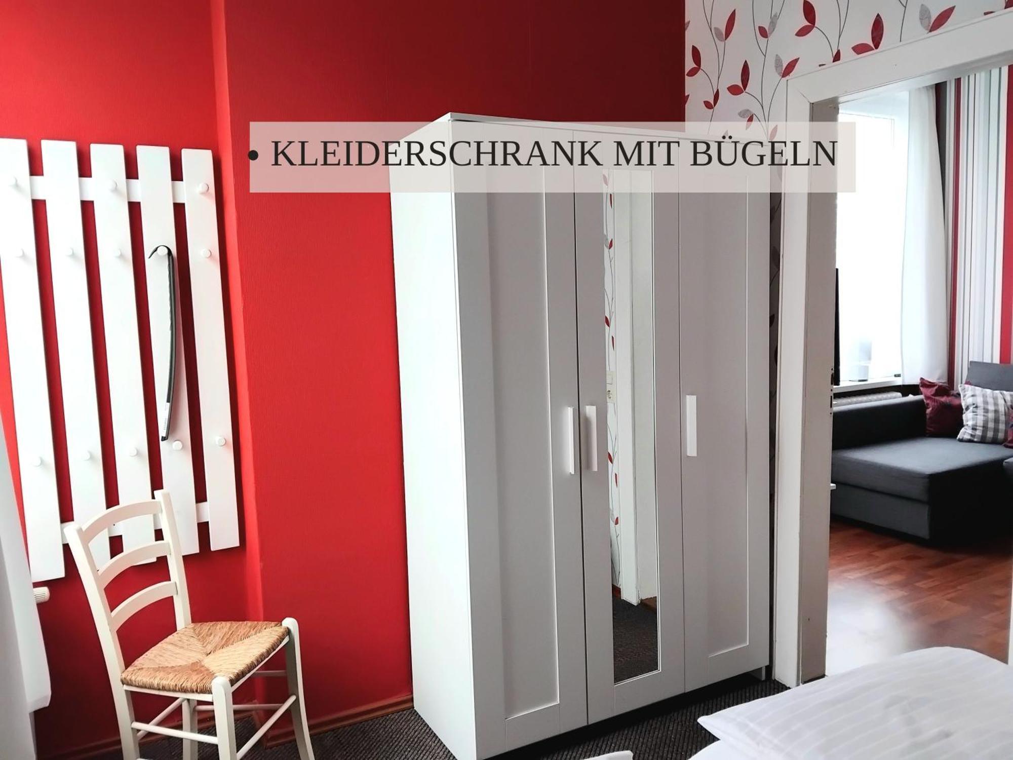 Haus Krabbe Apartments, Zentral Gelegen Im Idyllischen Nordseeort Zwischen Bremerhaven Und Cuxhaven, Hunde Kostenfrei Willkommen, Hauseigene Kostenfreie Parkplaetze Wremen Ngoại thất bức ảnh